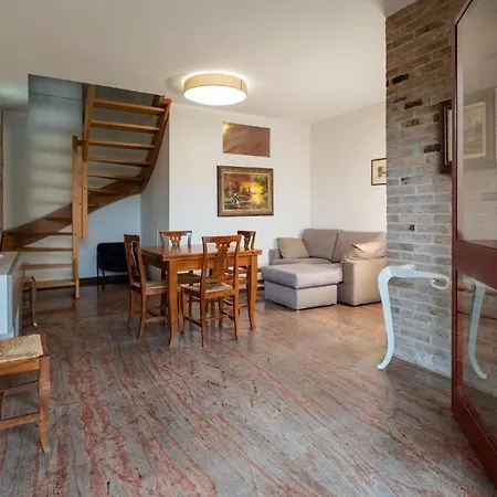 Villa Lunalba 2 *